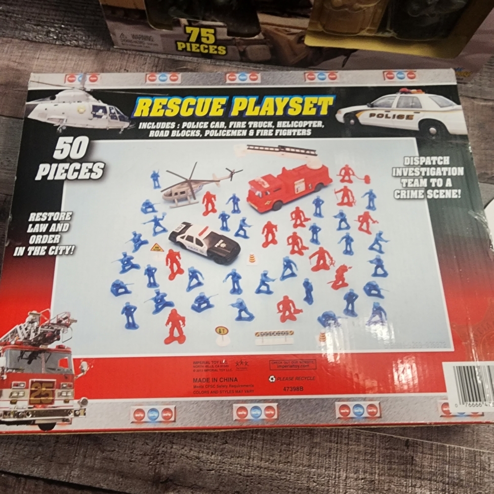 Boys toy bundle- Lego, military and police sets - Picture 3 of 13